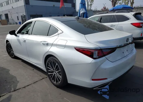 2025 Lexus Es 350 z USA, uszkodzony, nr VIN 58ADZ1B19SU199374